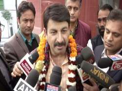 'I sense vibrations from all sides, BJP will win': Manoj Tiwari after casting vote in Delhi