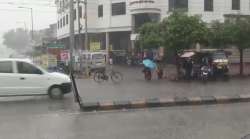 Unseasonal rains have lashed Nagpur and adjoining areas.  Nagpur oranges