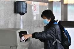 hand dryer, paper towel