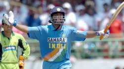 ms dhoni, ms dhoni 148, ms dhoni vs pakistan, ms dhoni 148 pakistan, ms dhoni century, ms dhoni firs