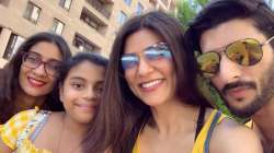 Sushmita Sen's meditational tune with boyfriend Rohman Shawl, daughters Renee and Alisah is a must-l