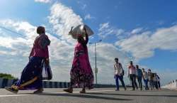 Woman walks hundreds of kms from Surat to Panna with disabled son