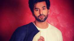 Balika Vadhu star Shashank Vyas pens poem on migrant labourers' plight