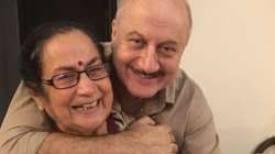 Anupam Kher thanks everyone after mother Dulari returns home post treatment: Love heals 