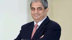 Aditya Puri sells HDFC Bank shares worth ₹843 crore