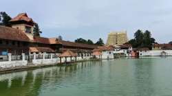 Padmanabha Swamy Temple has chambers that consist of royal treasure.