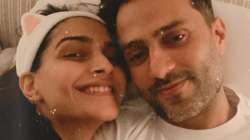 Sonam Kapoor travels to London amid coronavirus pandemic