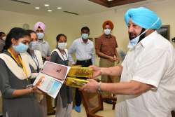 Punjab govt distributes free smartphones to class 12 students