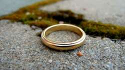 11-year-old Indian origin girl reunites man with wedding ring lost on UK beach