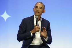 Barack Obama memoir off to record-setting start, sells 890,000 copies in first 24 hours in US, Canada