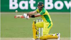 Glenn Maxwell playing the switch hit