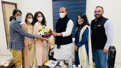 Kangana Ranaut meets Rajnath Singh ahead of 'Tejas'