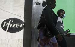 Canada health regulator approves Pfizer’s COVID-19 vaccine