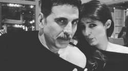 Akshay Kumar twins with Twinkle Khanna in black 'cold shoulder' tshirt