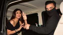 Shilpa Shetty buys new car Mercedes-Benz V-Class