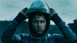 Nick Jonas, Spaceman