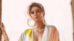 Jennifer Winget shares scintillating pictures in swimsuit