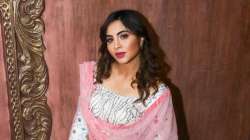 Arshi Khan worries about protesting farmers amid Covid spike