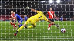 Premier League: Leicester City held to 1-1 draw by 10-man Southampton