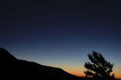 Mars Venus Moon conjunction, Mars Venus Moon conjunction live latest news, Mars Venus Moon conjuncti