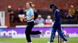 kate cross, smriti mandhana, 