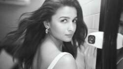 Alia Bhatt returns back on film sets, shares her beautiful 'post pack up shot' 