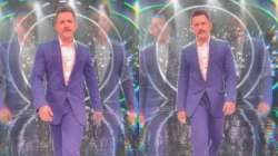 Indian Idol 12 host Aditya Narayan celebrates as he breaks record of shooting for longest-running re