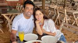 Kim Sharma, Leander Paes