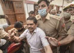 amitabh thakur arrest