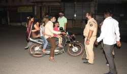 gujarat night curfew extended