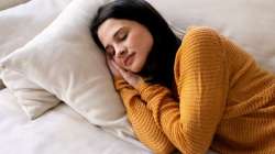 Vastu Tips: Sleeping with your head in this direction gives health benefits