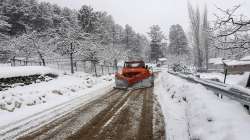 Jammu and Kashmir, jammu and kashmir snowfall, Srinagar, kashmir valley weather report, srinagar win