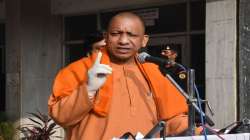 Uttar Pradesh polls 2022, Chief Minister Yogi adityanath, free mobiles tablets distribution, one lak