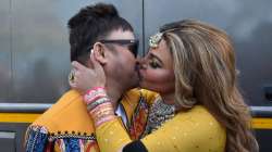 Bigg Boss 15: Rakhi Sawant locks lips with husband Ritesh as they gear up for grand finale | WATCH