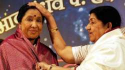 Asha Bhosle and Lata Mangeshkar