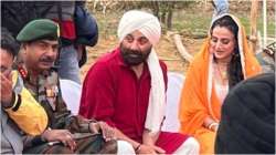 Sunny Deol, Ameesha Patel on the sets of Gadar 2