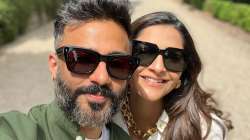 Preggers Sonam Kapoor enters third-trimester, celebrates 'babymoon' with husband Anand Ahuja in Ital