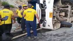 A bus full of passengers overturned on Rishikesh-Badrinath highway.