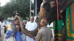 Mukesh Ambani visited the Tirupati temple