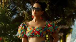 Sunny Leone shows off her 'sunny' side in Goa