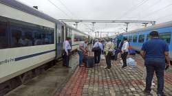 (Left) Vande Bharat Express enroute to Varanasi suffers technical snag