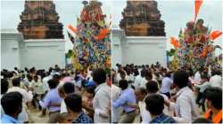 Karnataka: Devotees narrowly escape as temple chariot collapses during 'Rathotsava' in Chamarajanagar 