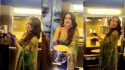 Janhvi Kapoor trolled for serving popcorn in theatre