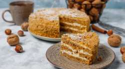 How to prepare carrot cake at home