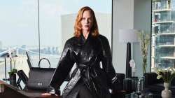 Nicole Kidman bids $100,000 for Hugh Jackman's signed hat