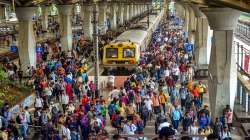 A crowded Mumbai suburban railway station (Representational image)