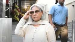 Twitter users slam Jaya Bachchan after lashes out