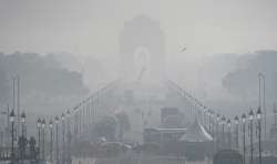 Delhi weather update: Minimum temperature settles at 9°C, AQI remains in 'poor' category