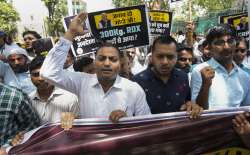 Congress workers protesting against the Pulwama attack