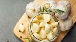 Garlic contains 33 compounds of sulphur, know the benefits